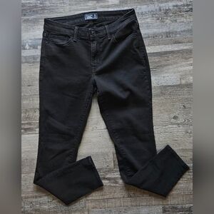 🩵❤️abercrombie fitch jeans Harper Ankle  Size 2R (26)💜💛These Abercrombie & Fi